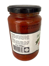 Load image into Gallery viewer, Kosher Pasta Sauce 340ml Olives and Chili Ingredients